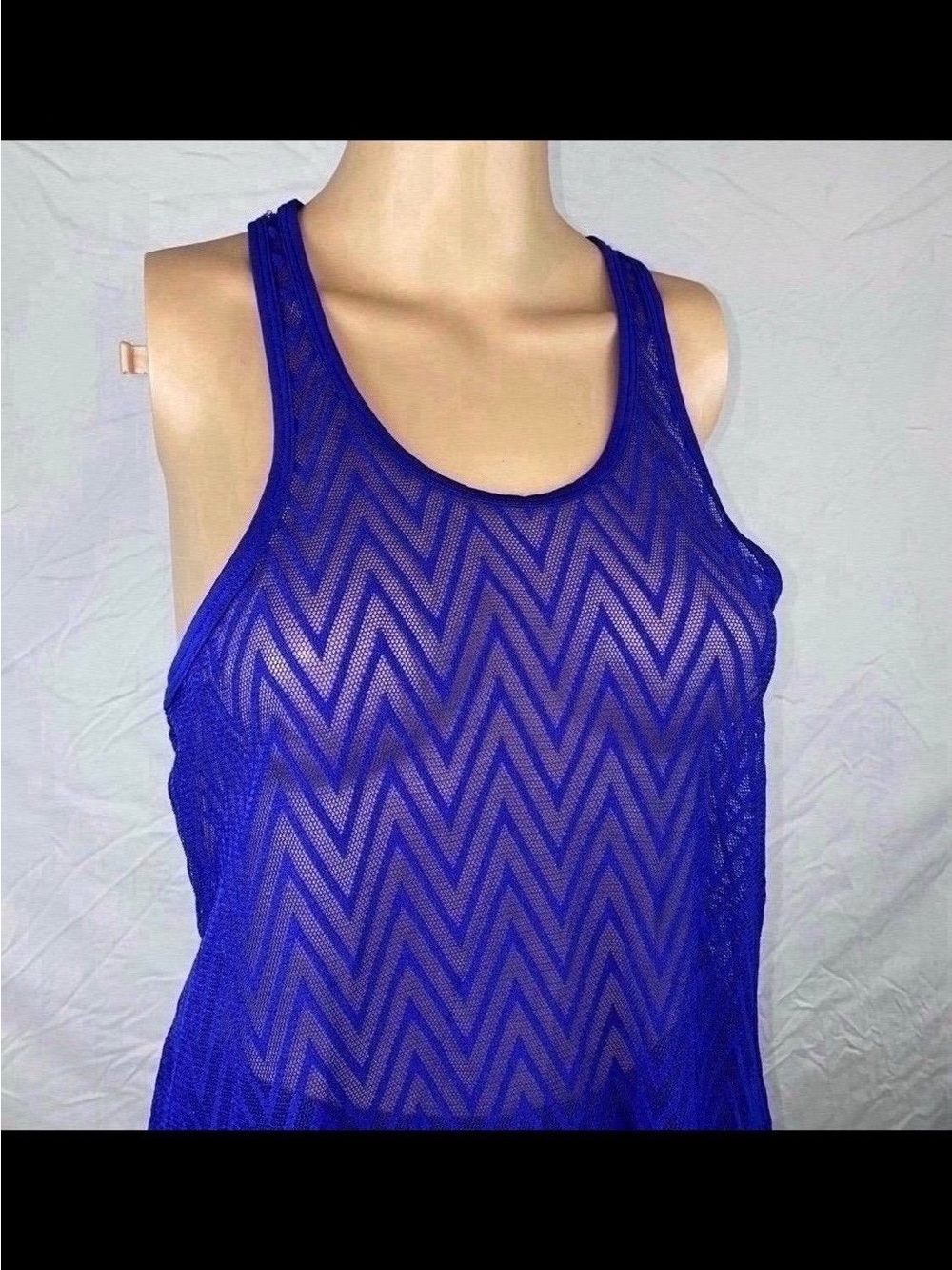 Tank Top - Picture 4 of 10